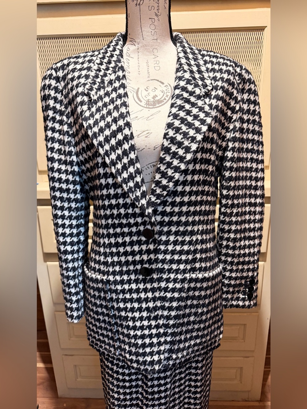 NWT VTG Escada Wool Houndstooth Skirt Suit Set Blazer 38 Skirt 40 - Picture 2 of 7